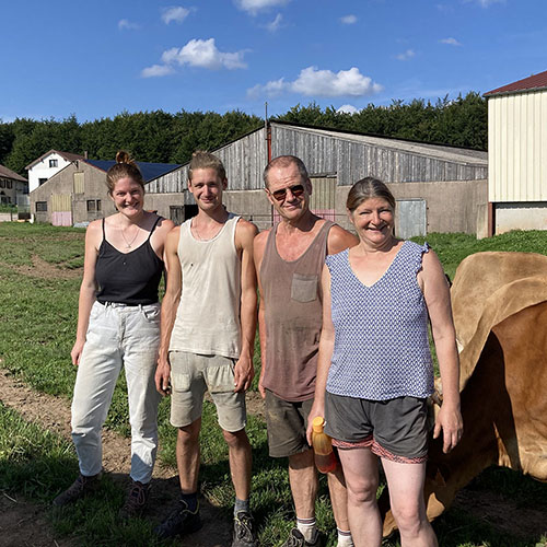 Tallia, Clément, Jean-Pierre et Céline BARBAUX